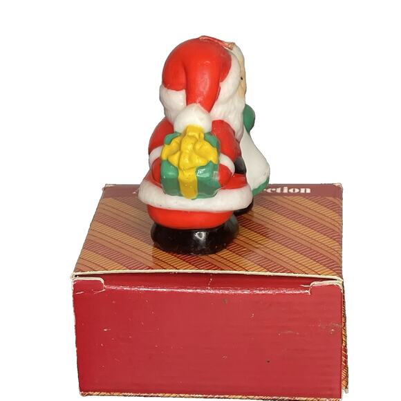 Vintage Avon Exchanging Gifts Candle 3.25" Santa & Mrs Claus w/ Box Double-Wick - Picture 4 of 8